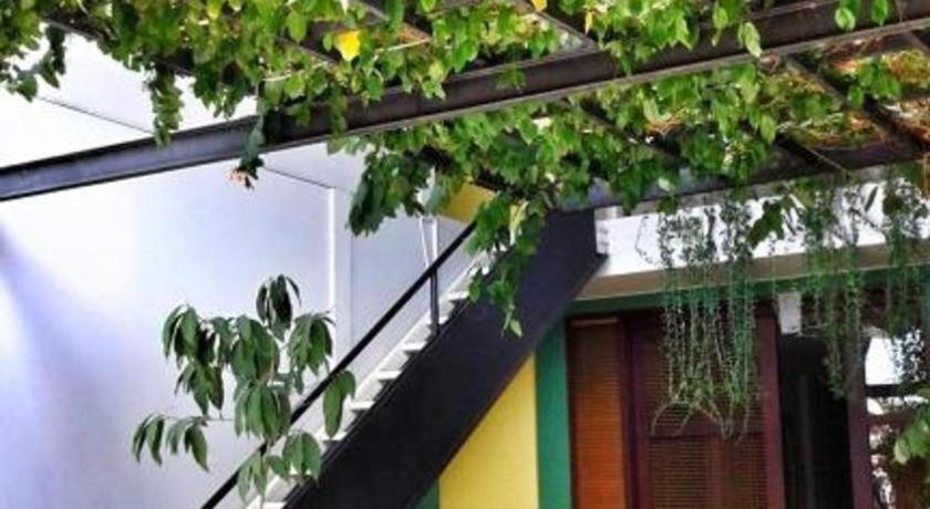 Matta Lodge Bali Jimbaran Exterior foto